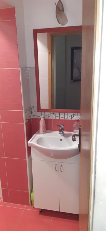 Hostel 021 Novi Sad Ngoại thất bức ảnh