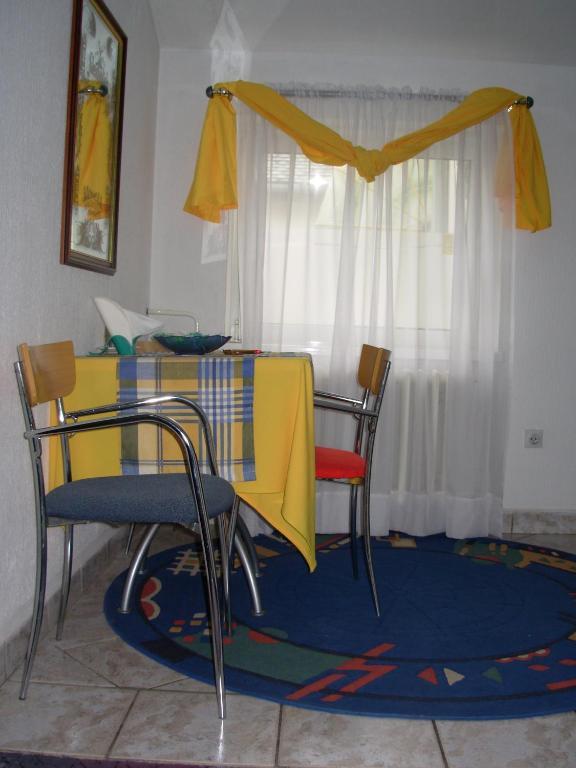 Hostel 021 Novi Sad Ngoại thất bức ảnh
